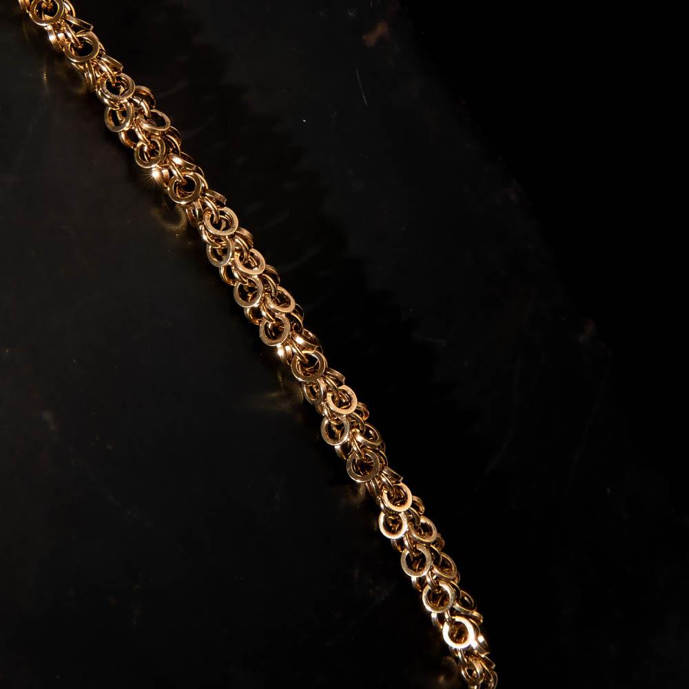 stylish chain for women