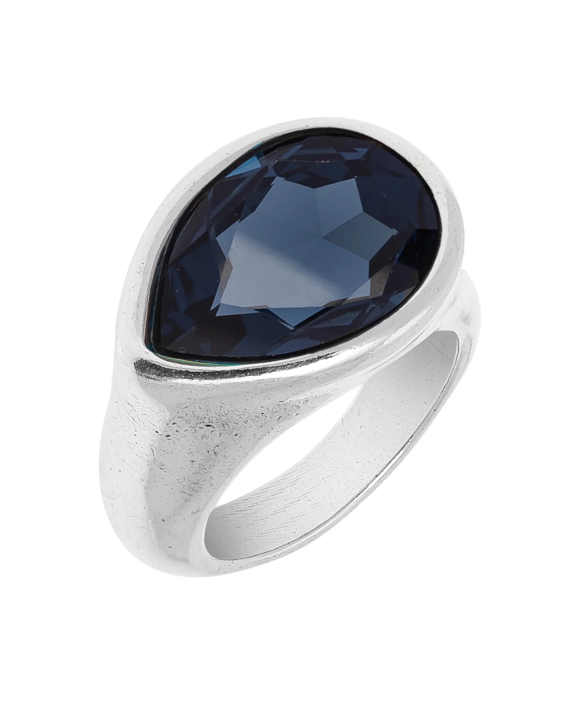 dark blue crystal ring