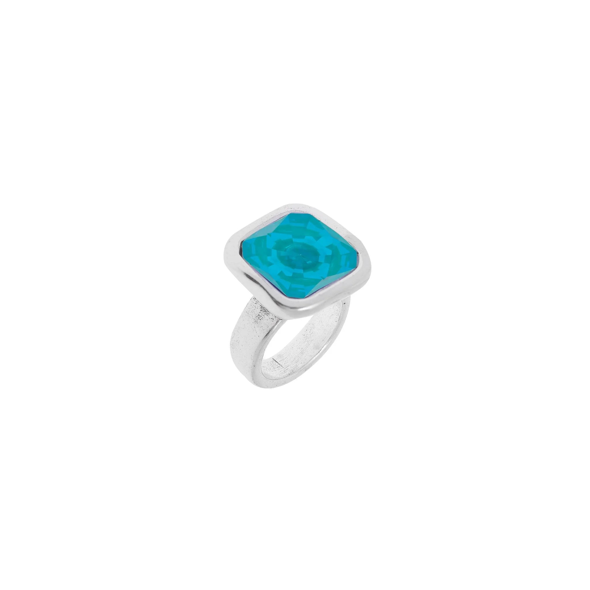 Ocean color crystal ring