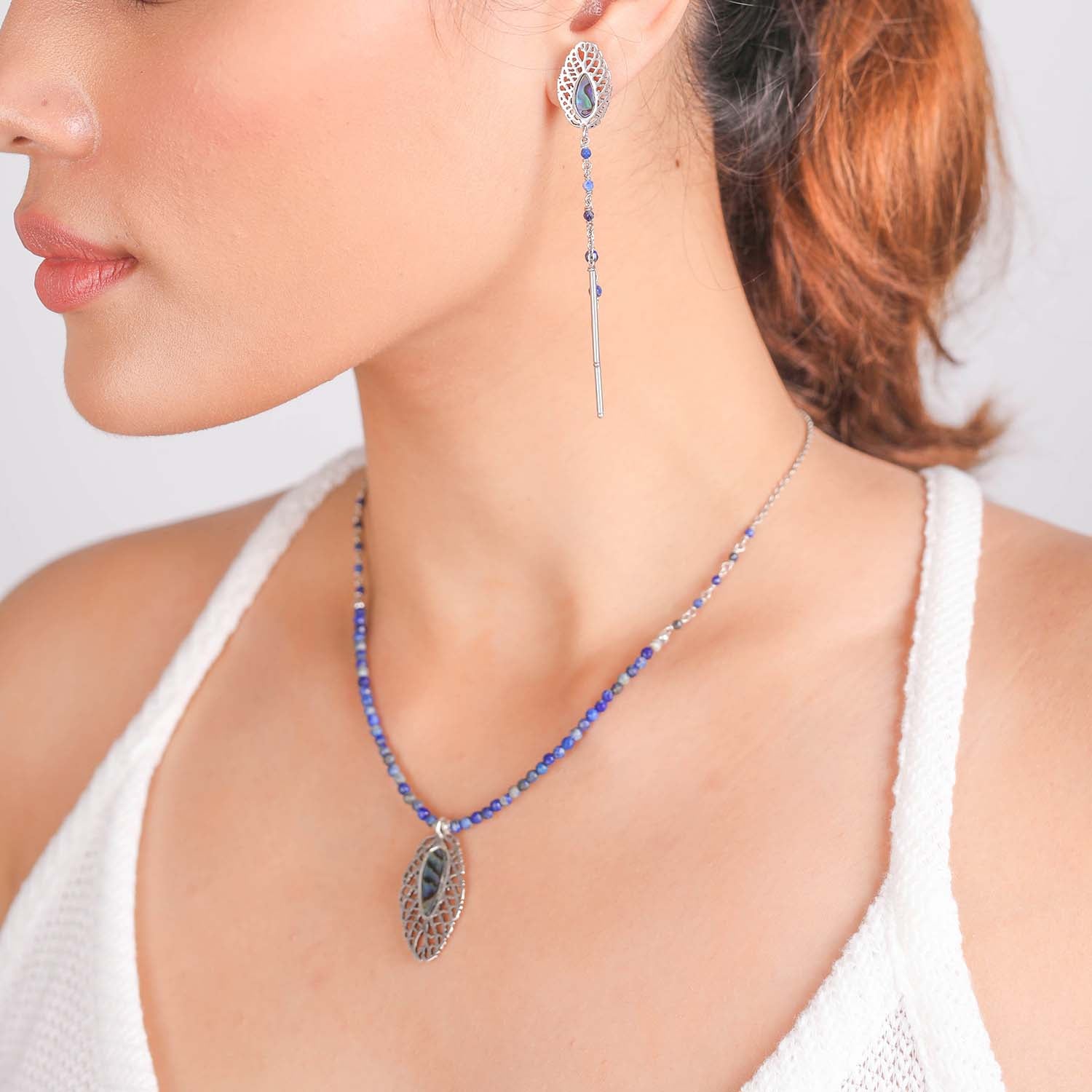 Nature Bijoux Leaf Pendant Short Necklace / Brass, Lapis Lazuli, Paua / Blue / Semi Precious Stones / Fittonia - 0