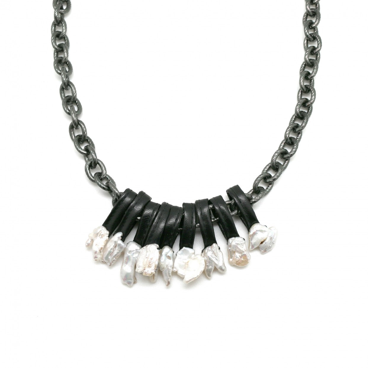 Moon C Fashion Pearl Long Chain Necklace / Stainless Steel, Baroque Pearls / Black, White/ Unique Jewelry