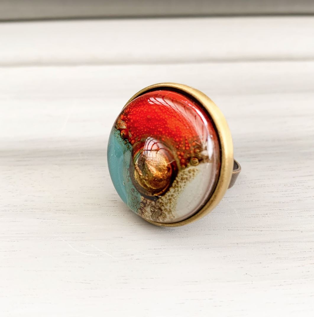 Cristalida Adjustable Ring / Fused Glass, Metal / 1 Inch / Red, Blue, Grey / Fashion Jewelry