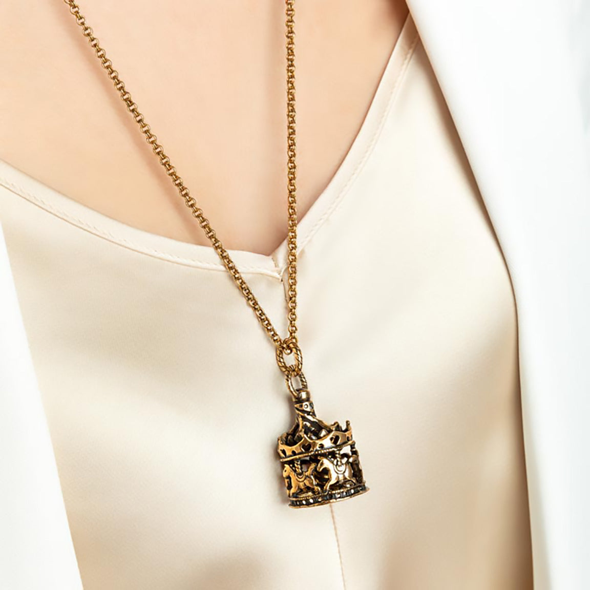 Alcozer Carousel Necklace: Garnets, Italian Design - 0