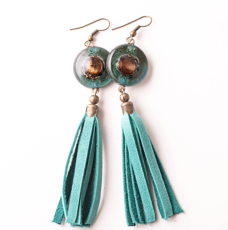 praga earrings emerald