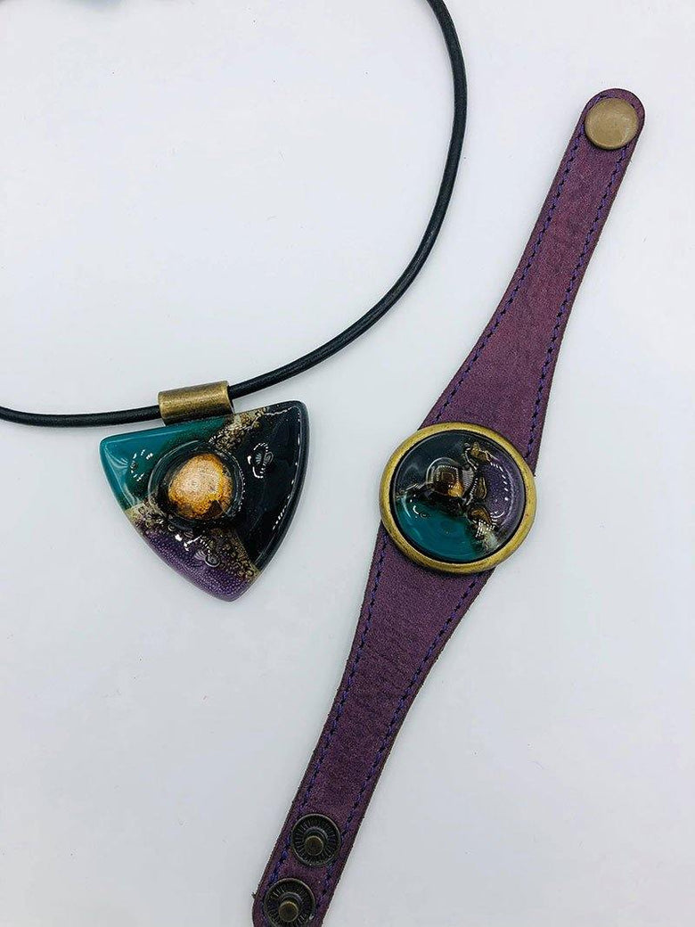 Cristalida Fashion Jewelry Set / Necklace And Bracelet / Fused Glass, Leather / Purple, Black, Emerald / Gift Idea - JOYasForYou