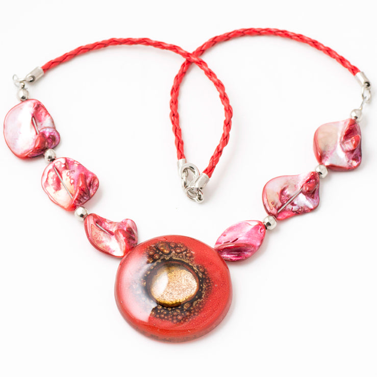 nacar necklace red