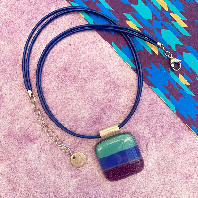 Cristalida Short Necklace / Fused Glass, Leather Cords / Blue, Purple / Marroc Necklace